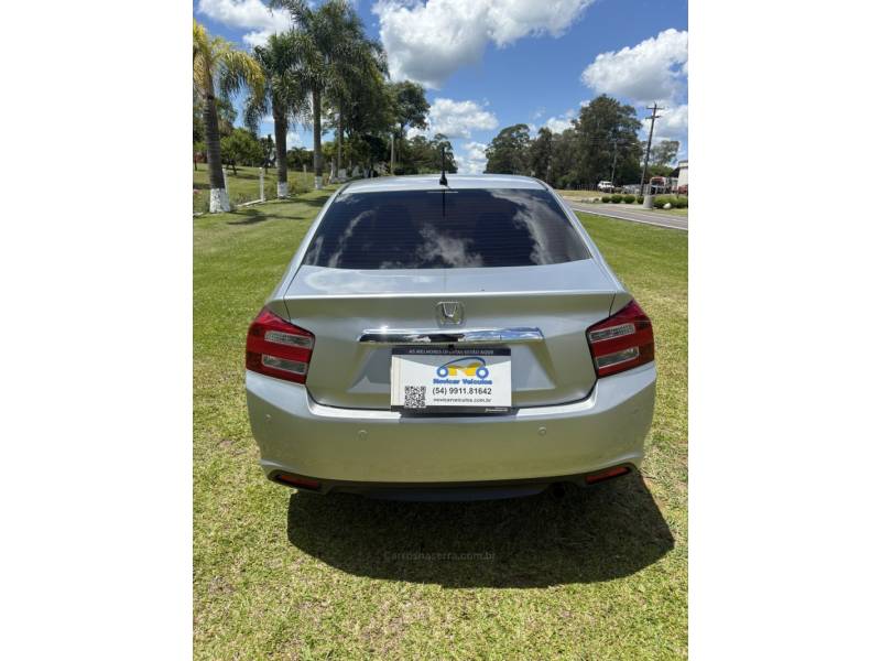 HONDA - CITY - 2012/2013 - Prata - R$ 55.900,00